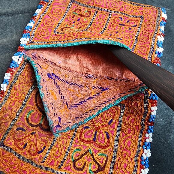 Kuchi Embroidered Pouch Wallet Central Asian Handmade Red-White-Blue Bead2 - Picture 7 of 8
